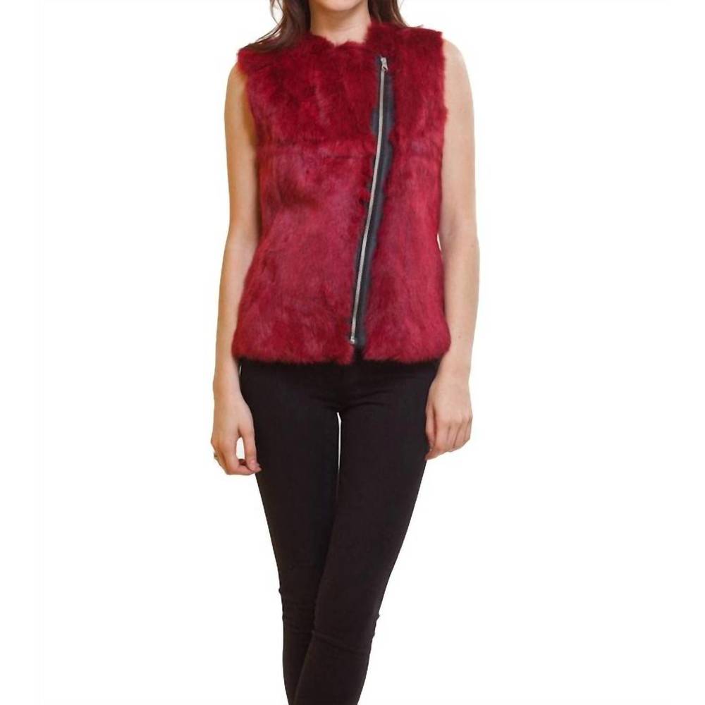 NEW LOVE TOKEN fur zip up vest in red